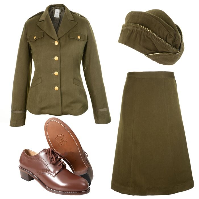 wwii military collectibles.